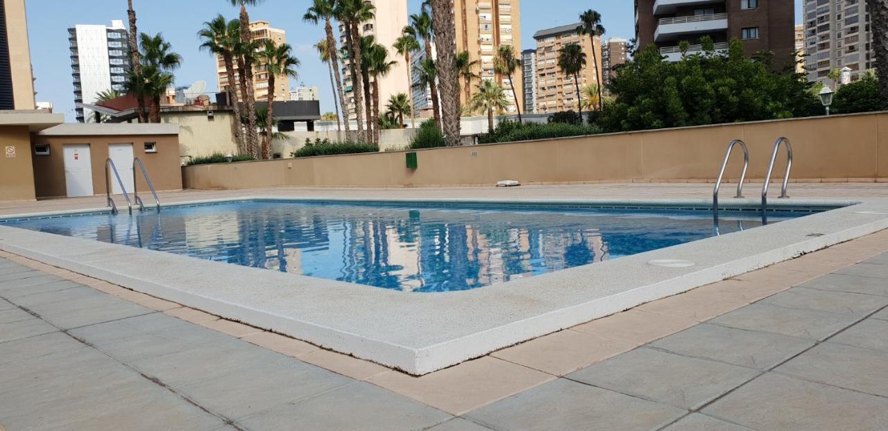 Junto Playa Levante Con Terraza Chill-Out-2 Wcs-A Estrenar Gemelos 23 Benidorm Exterior photo